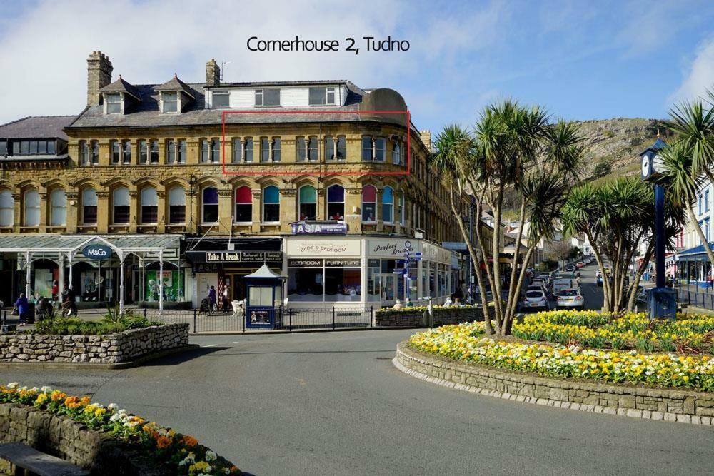 Cornerhouse Apartments Llandudno Exteriör bild
